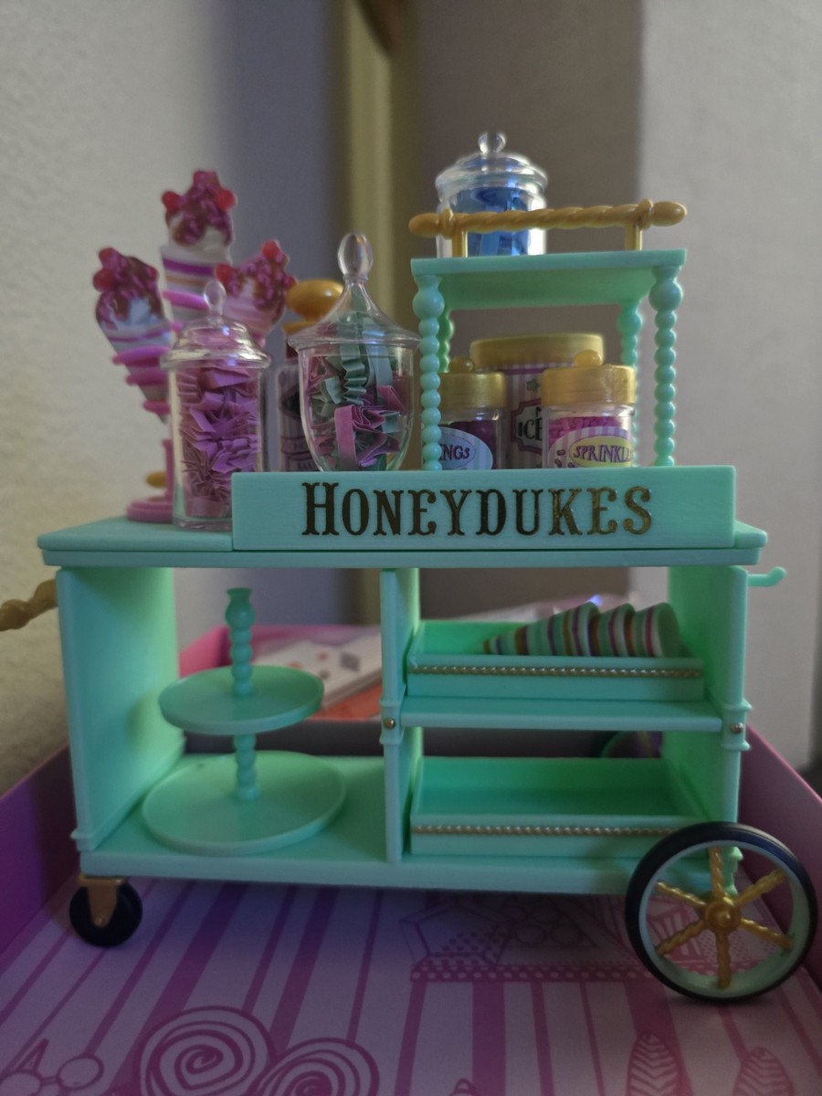 Harry Potter MGA Miniverse Make It Mini Honeydukes Trolley