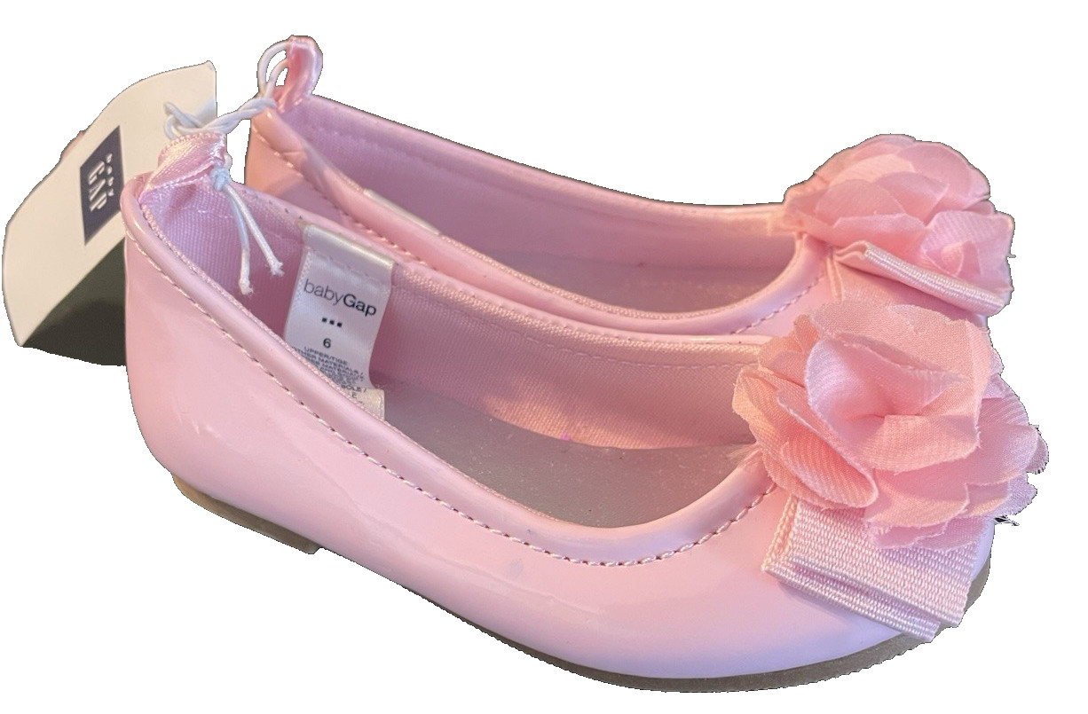 W/ Rosette On Toe