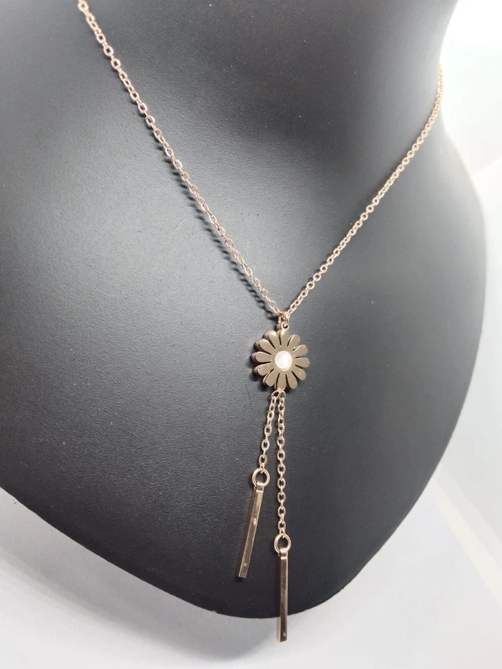 Collar colgante de acero titanio en forma de flor RD madreperla regalo para madre Foto 2 de 4