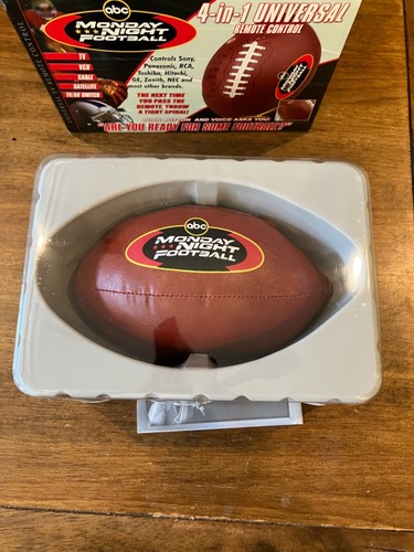 ABC Monday Night Football Vintage 4-In-1 Universal Remote Control tested, works - Picture 7 of 12