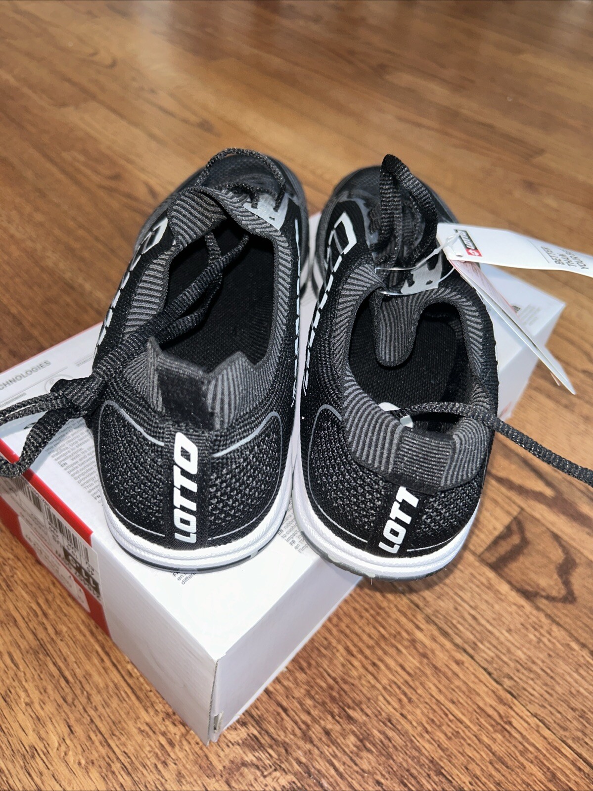 Lotto Tacto 250 scarpa da calcio indoor uomo taglia 11 5 nera 216457 5SW senza scatola top