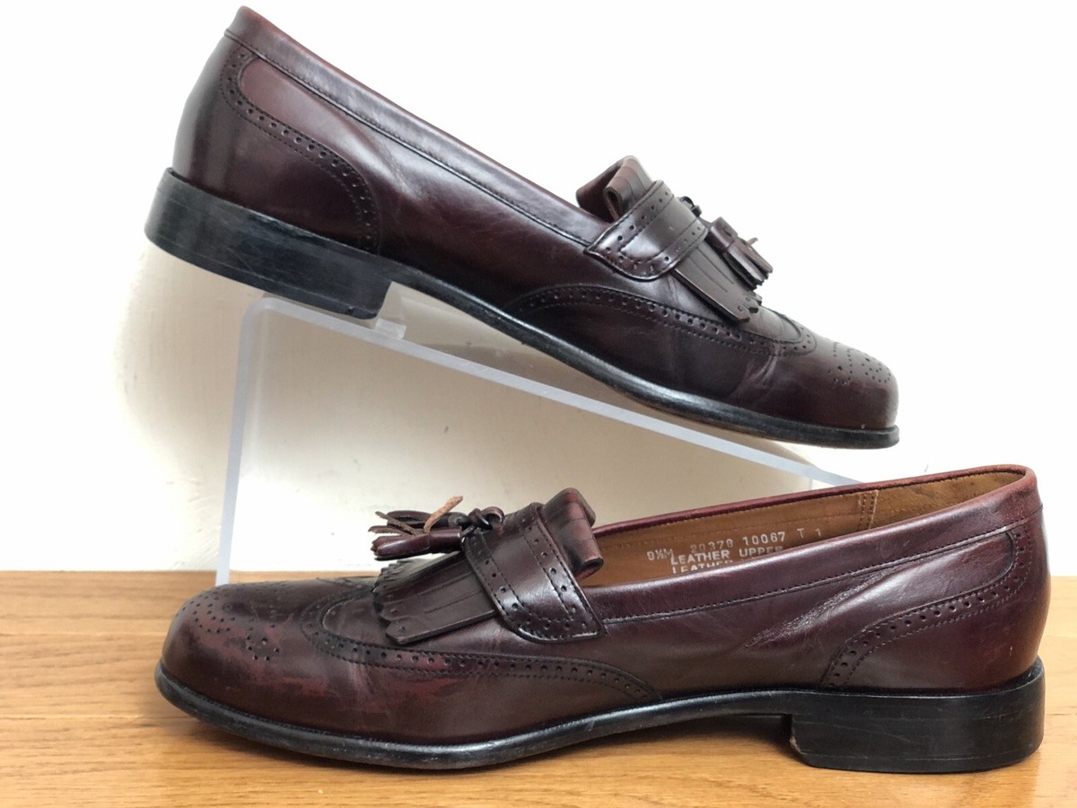 Bostonian Classics Burgundy Wingtip Kiltie Tassel Loafers  display picture 2