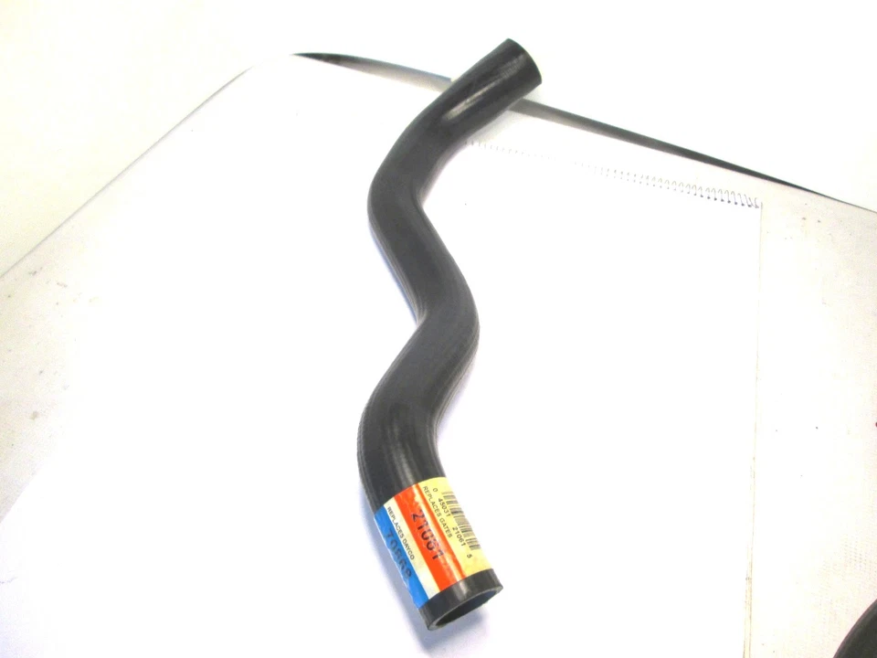 21061 ARMOR MARK 1978 1981 EL CAMINO RADIADOR REFRIGERANTE MANGUERA INFERIOR NUEVO  Foto 2 de 3