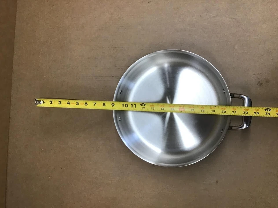 Breville Clad 不锈钢盖炒锅 5 夸脱,银色 — 第 4/4 张图片