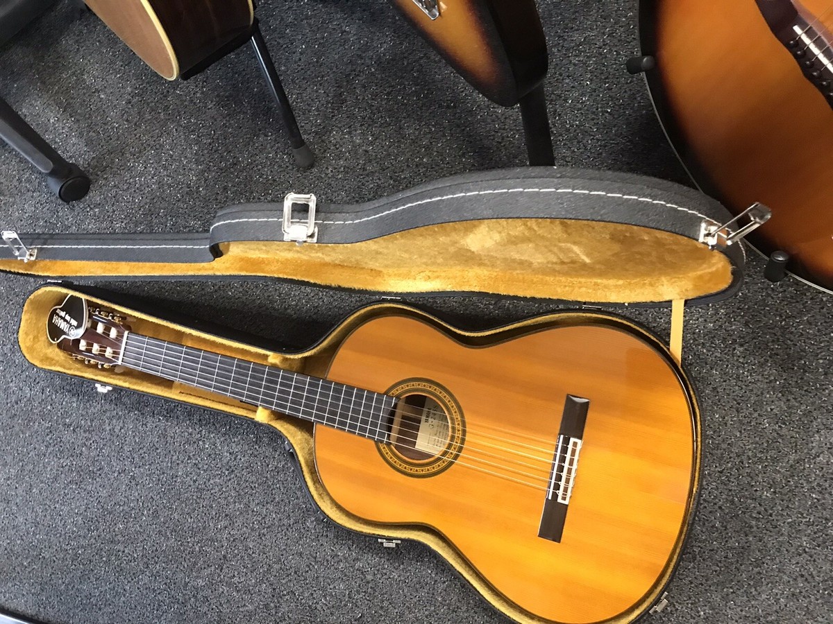 Yamaha G-245S vintage classical guitar made in Taiwan 1980s Yamaha G-245S vintage classical guitar made in Taiwan 1980s