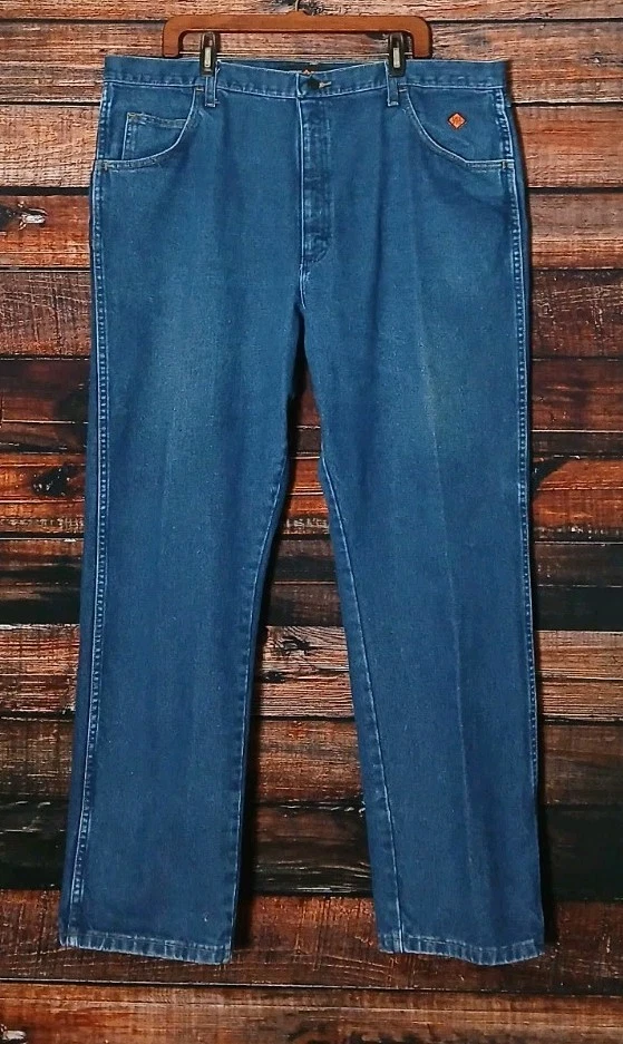 Pantalones de mezclilla relajados resistentes al fuego Wrangler FR para hombre 42X32 31MWZ $95 Foto 3 de 4