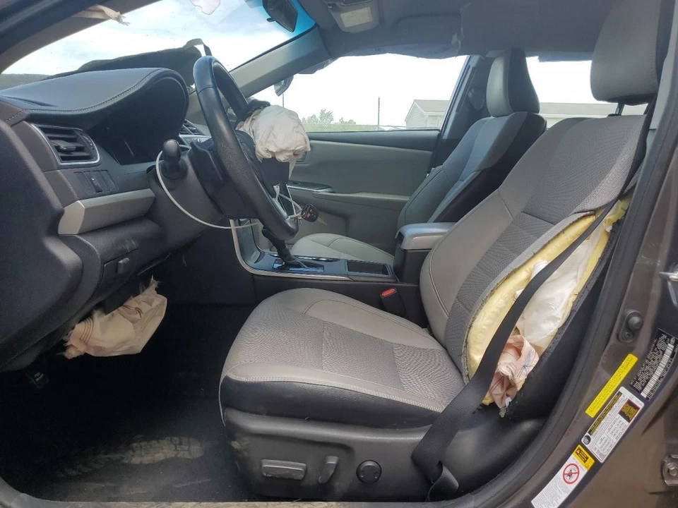 Used Right Door Mirror fits: 2016 Toyota Camry Power heated w/o blind spot alert Foto 3 de 4