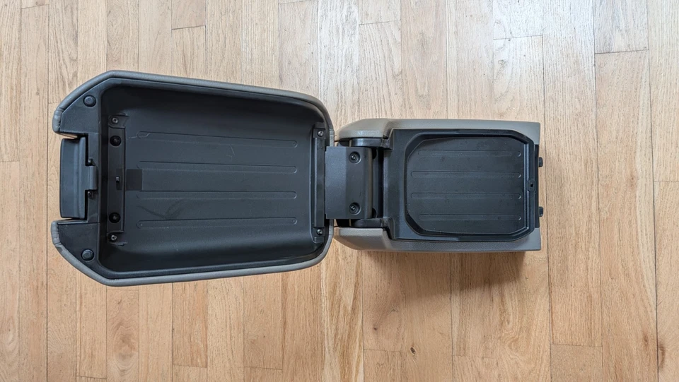 Caja bandeja reposabrazos consola central extraíble túnel Volvo XC90 2003-2014 OEM Foto 2 de 4