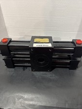 PARKER  HTR10-180-AA12-C   Hydraulic  Rotary Actuator  180 Deg  3000 psi 1-1/2”