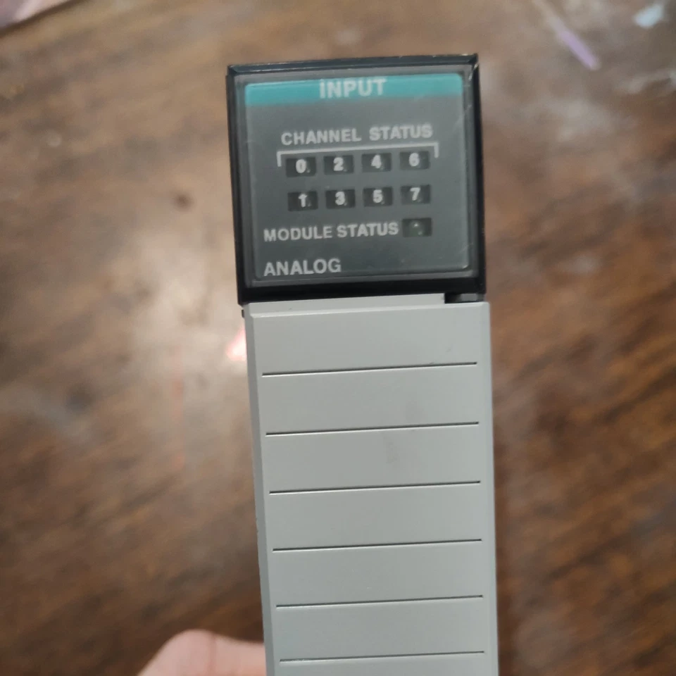 Allen-Bradley AB 1746-NI8 SER A, SLC 500, Analog Input Module - Image 2 of 3