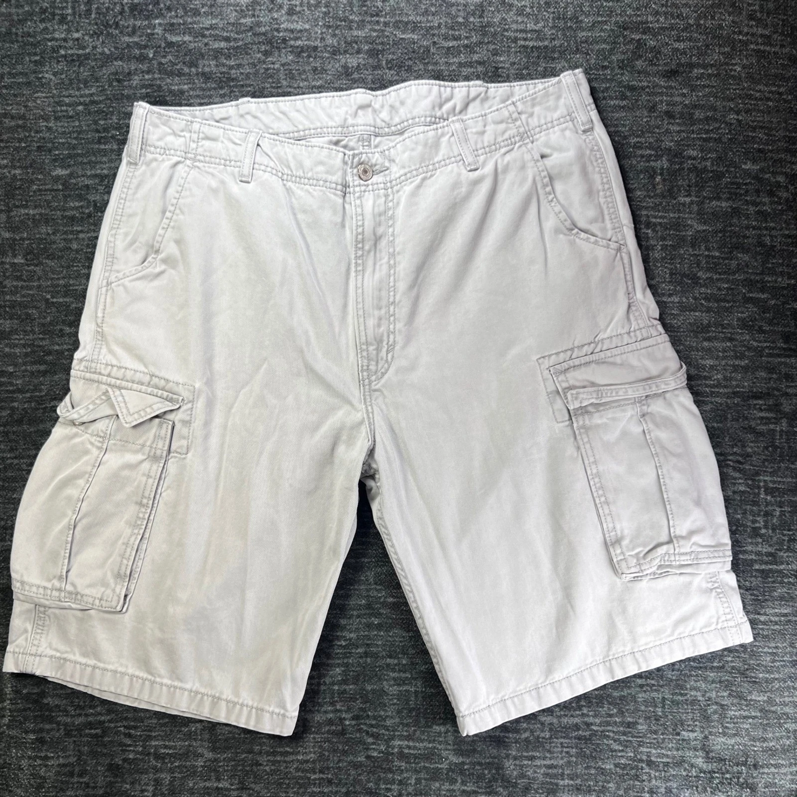Levis Cargo Shorts Mens 38 Light Gray Cotton Utility Multi Pocket Relaxed Fit