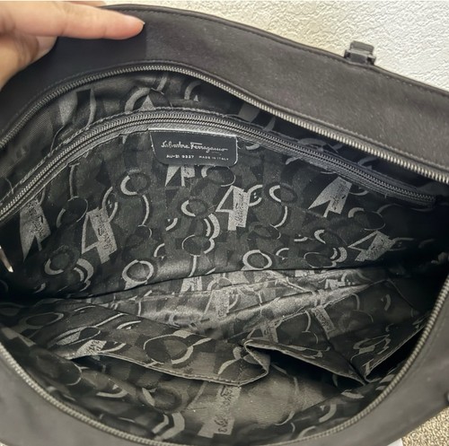 Salvatore Ferragamo Nylon Chain Tote - Bild 3 von 6