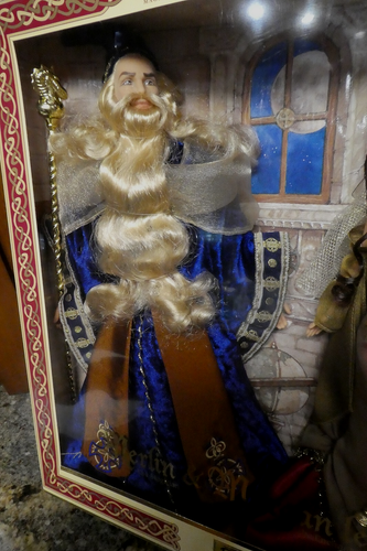 MERLIN THE MAGICIAN & MORGAN LE FAY THE ENCHANTRESS BARBIE & KEN GIFTSET NRFB - Picture 10 of 14
