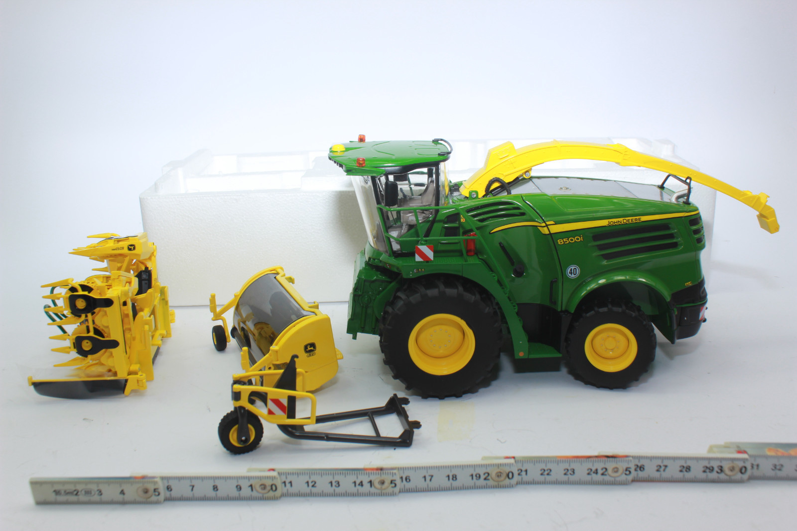 WIKING Ensileuse John deere 8500i + 2 coupes 1/32 Miniature : 7832 -  JJMstore