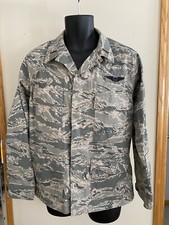 US Air Force Man s Utility Coat, Camo Military USAF Jacket Size 40-S
