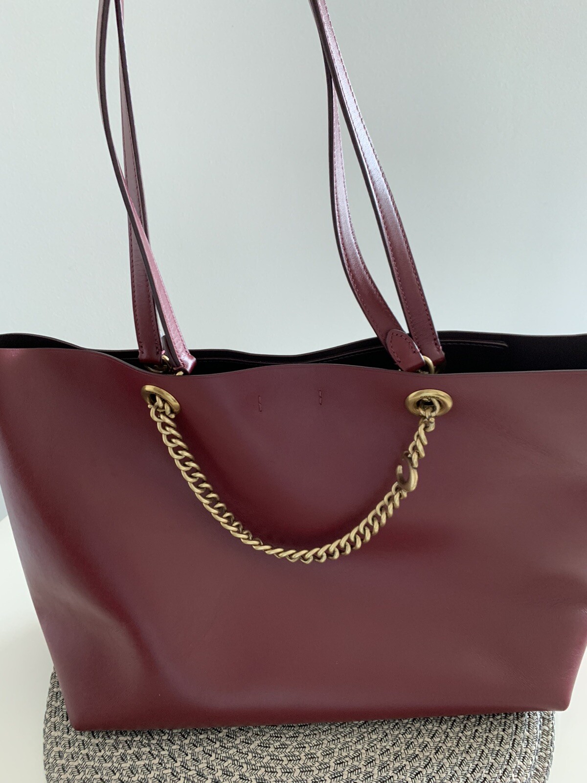 COACH Deep Red Smooth Leather Signature Chain Central… - Gem