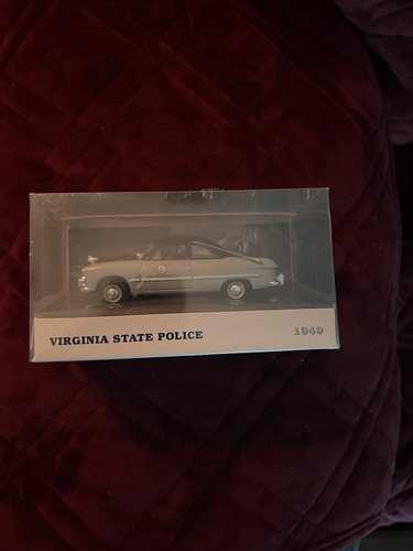 White Rose Collectable 1949 Ford Virginia State Police #10 - Limited to 5000 - 第 1/6 張圖片