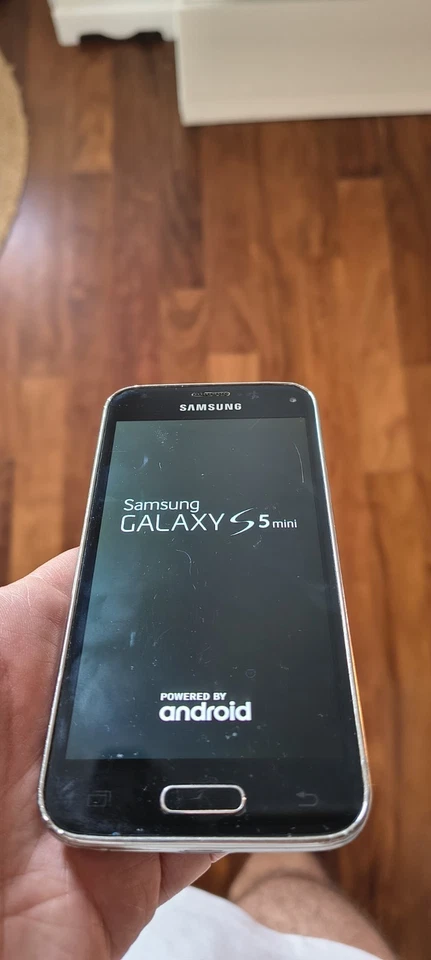 Samsung S5 Mini Usato, Funzionante - Immagine 2 di 4