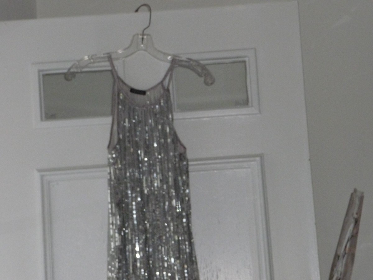 silver top black bottom dress Black and Silver Halter Top Prom/Formal Dress, Size 3, Tulle Bottom