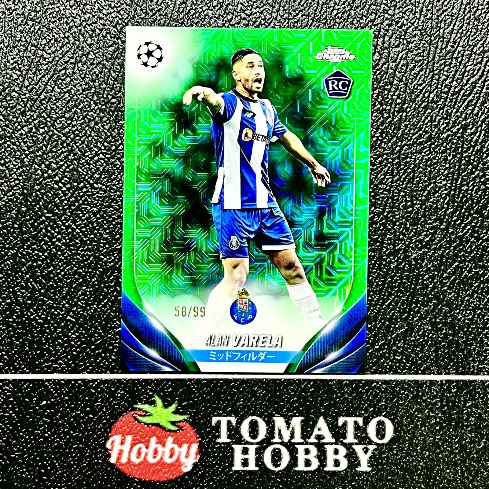 TOPPS CHROME UEFA JAPANESE 2023-24 ALAN VARELA RC /99 GREEN MOJO REFRACTOR PORTO