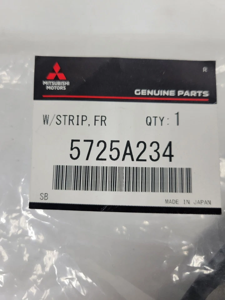 Mitsubishi Outlander ASX RT 2016-21 puerta delantera punta meteorológica fabricante de equipos originales Mitsubishi... Foto 3 de 4