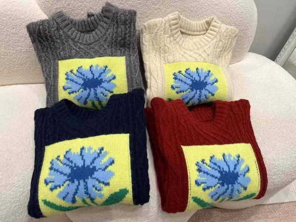 women's sweater