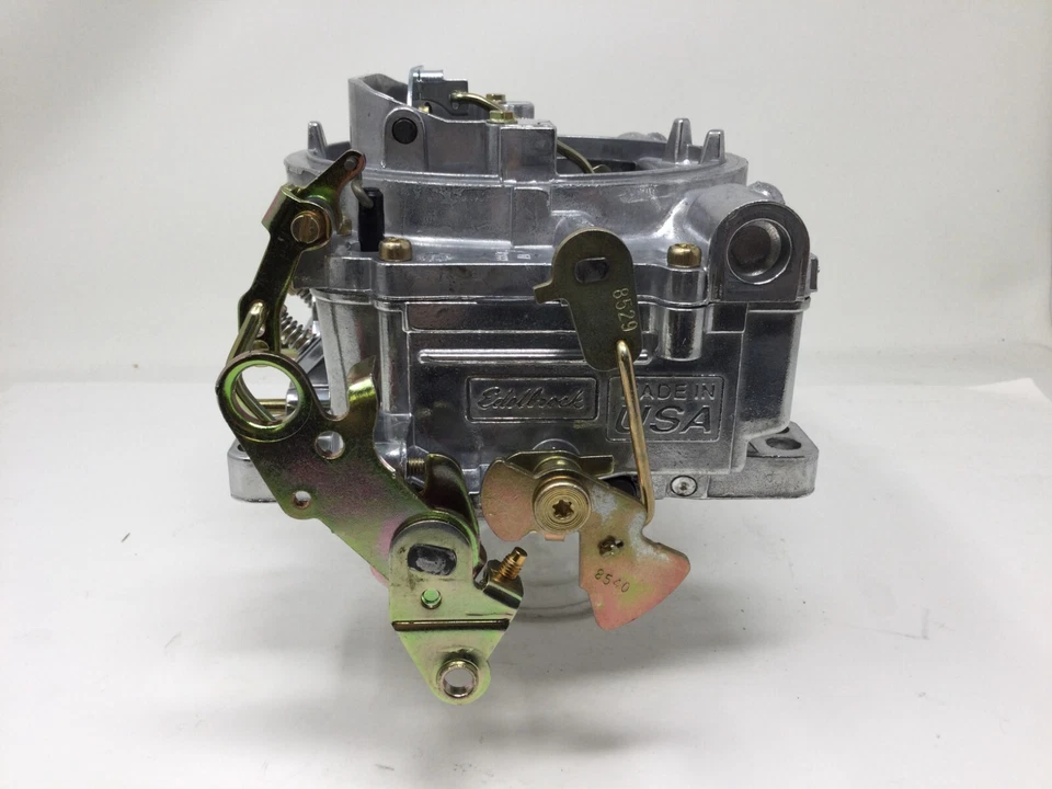 Carburador Edelbrock 750 CFM estrangulador manual "como nuevo" # 1407 Foto 2 de 4