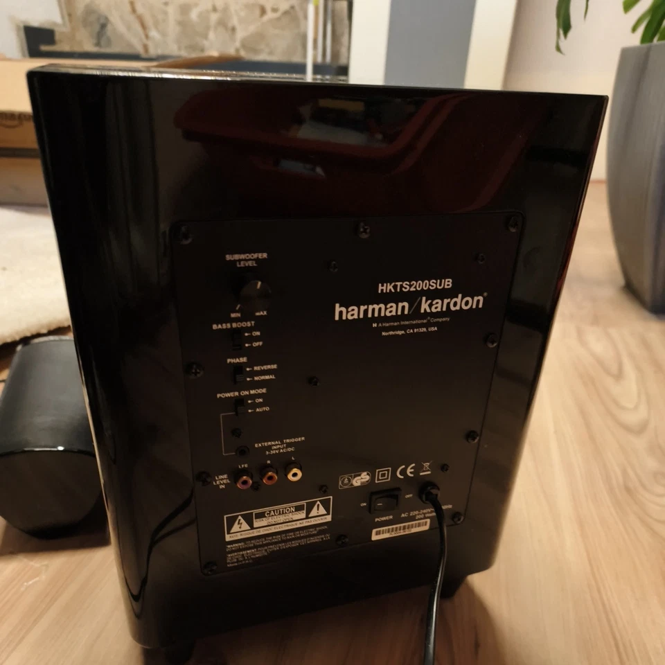 Harman/Kardon 5.1 Lautsprecher Set + HKTS200SUB Aktiv Subwoofer - Bild 3 von 4