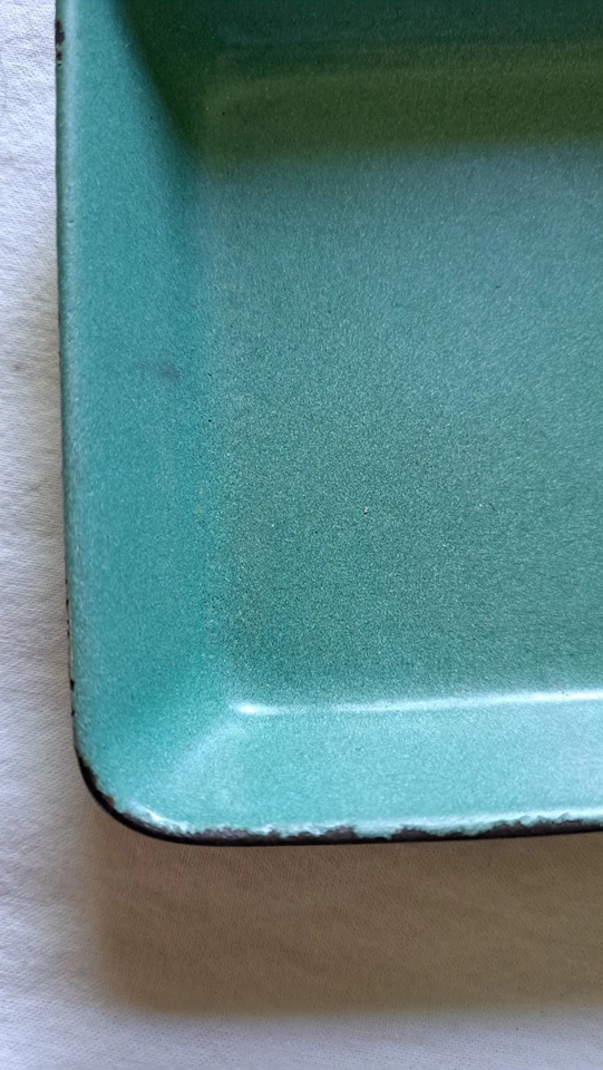 Vintage Prizer Ware GS1 Cast Iron Enamel Square Egg Skillet Teal  4 1/2" Pan  - Image 2 of 4