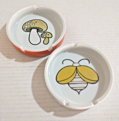 Vintage MCM - Mushroom & Garden Bee - 4.5'' Ashtray - LOT / SET of 2 - 60s / 70s
