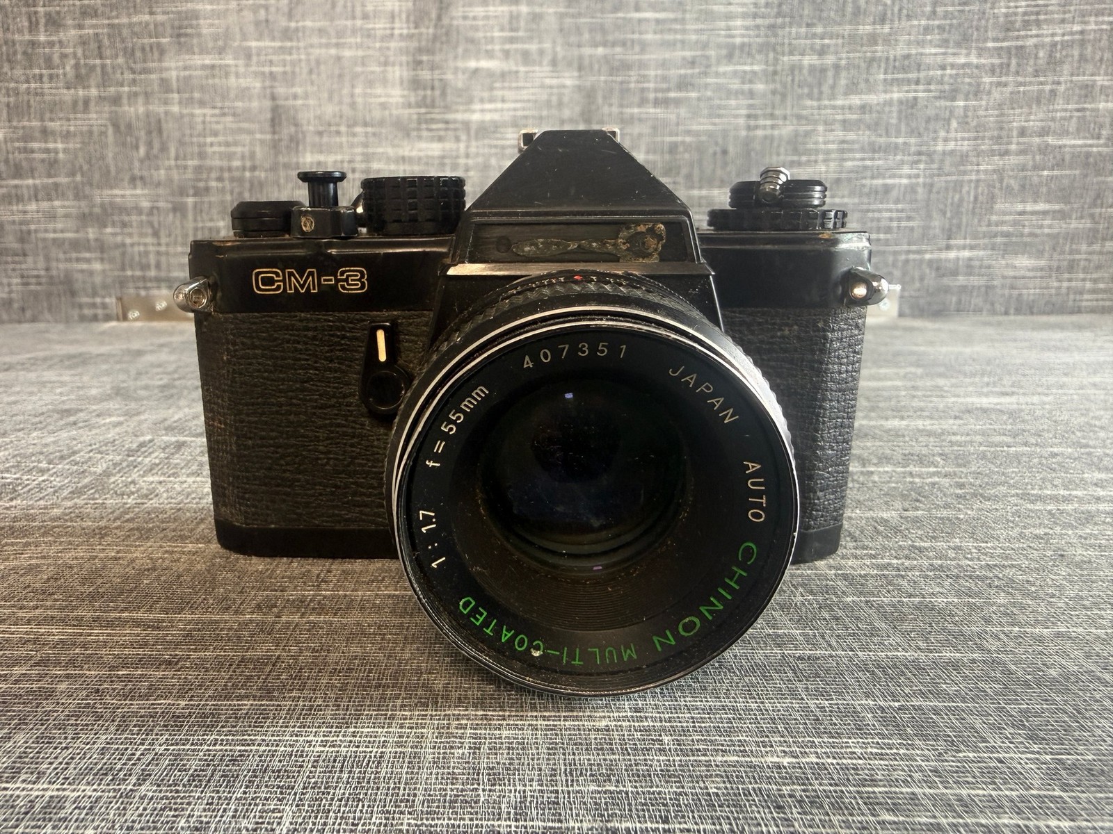 Chinon CM-3 SLR 35mm Film Camera with 55mm Auto Lens Vintage Japan