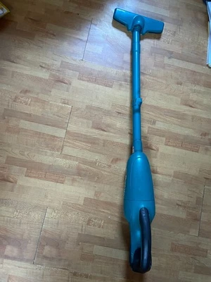 MAKITA DCL 180 ASPIRATEUR SANS FIL 18V, IDEM DEWALT, BOSCH - Photo 1/4