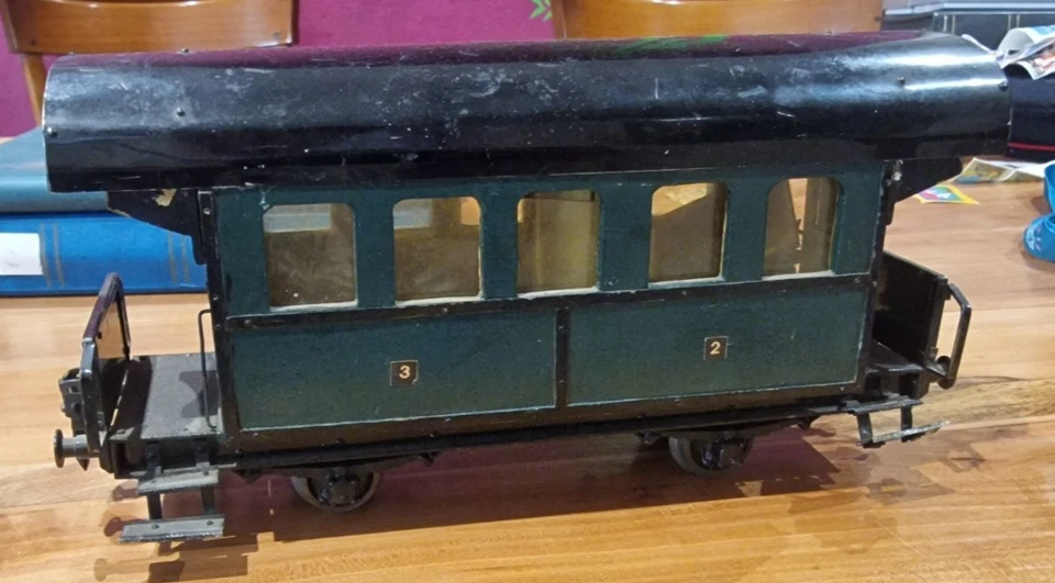 voiture voyageur échelle o ancienne 1950? - Photo 1/4