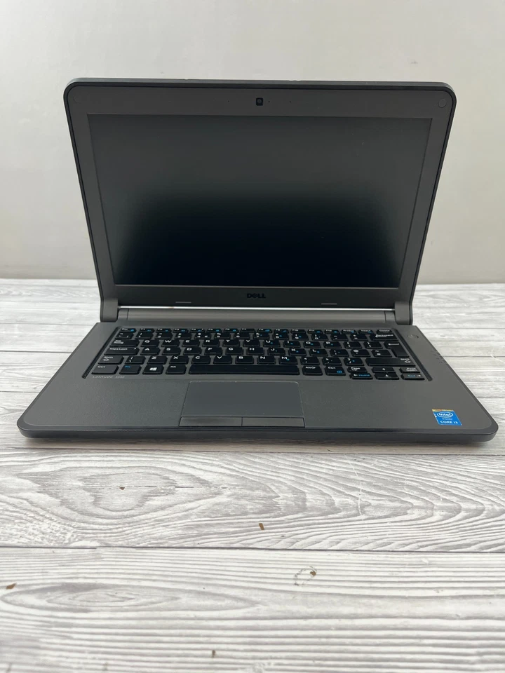 Dell Latitude 3350 · i3-5005U · 4GB · 250GB, photo 4 of 5