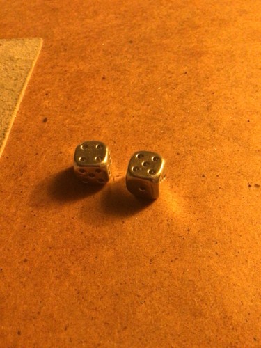 A pair of metal d6 (six sided dice) made from Pewter. - Picture 3 of 3
