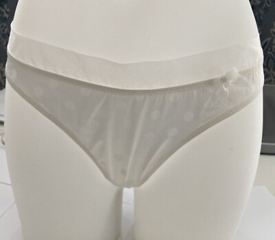 Bridal/Ivory, thong, size L/14,Q: Moments By Lingadore, BNWT