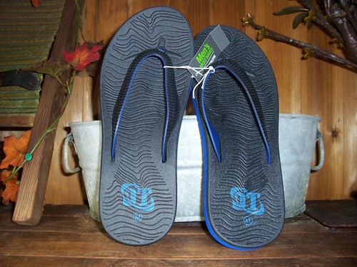 REVOLUTION MENS FLIP FLOPS SHOES SIZE 