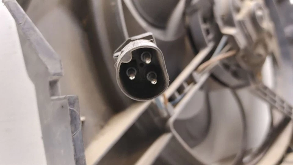 1995 1996 1997 1998 1999, BMW 328I, conjunto de motor ventilador de aire acondicionado radiador, n.º de parte: 64508364093 Foto 2 de 4