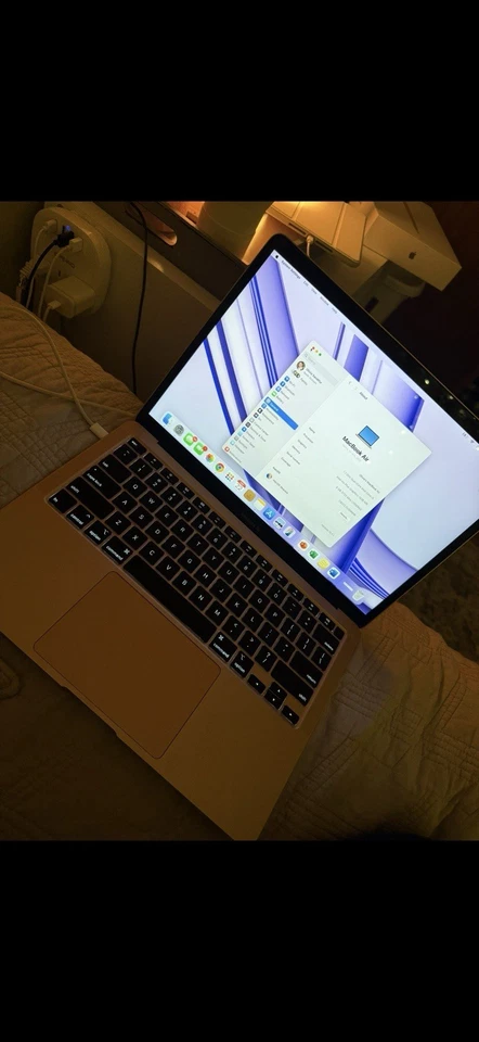 2020 Apple MacBook Air 13,3 дюйма i3 1,1 ГГц 8 ГБ RAM 256 ГБ SSD розовое золото A2179 - Изображение 2 из 3