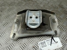 VAUXHALL ASTRA GEARBOX MOUNT LEFT 9813699680 L 2020-2025