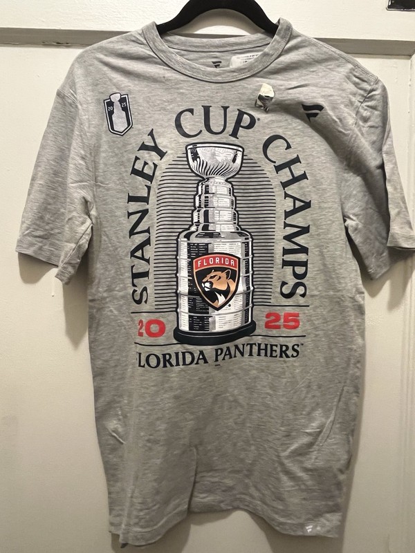 NEW Fanatics NHL Florida Panthers 2025 Stanley Cup Champs Gray T-shirt Small $42
