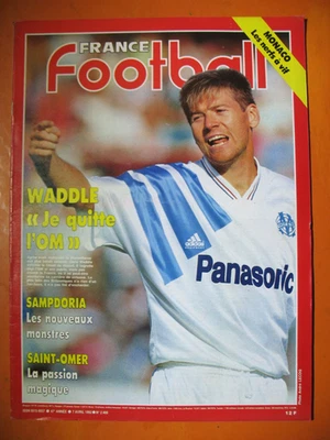France Football 2400 du 07/04/1992- Waddle, je quitte l' OM. Sampdoria, monstre - Photo 1/2