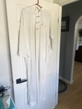 Adult Men's White Design Colored Thobe Modern Arabian Style