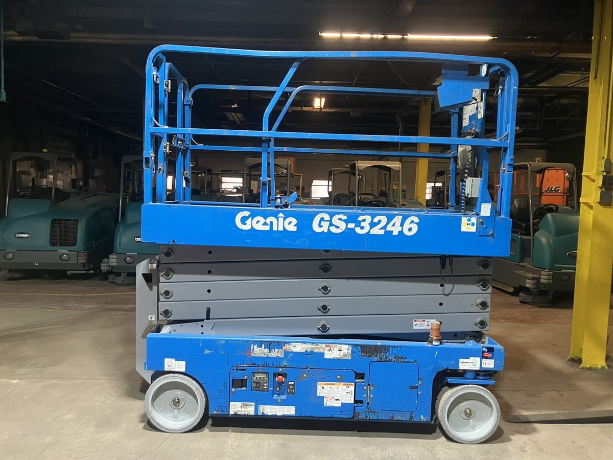 2013 Genie GS3246 32' Electric Scissor Lift Man Aerial Platform | eBay