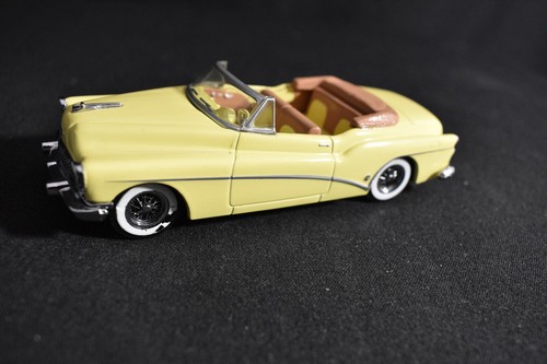 Streichholzschachtel Sammlerstücke 1953 Buick Skylark gelb DYG04M DINKY - Bild 10 von 10
