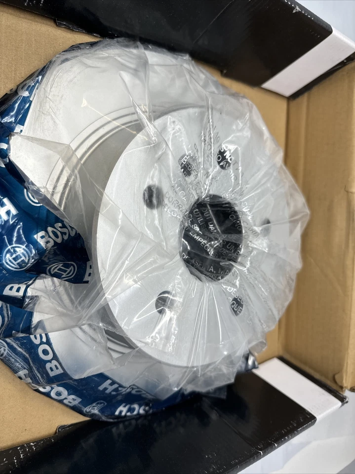 Rotor de freno de disco trasero Bosch 50011236 para Toyota Avalon 1995 Foto 2 de 2