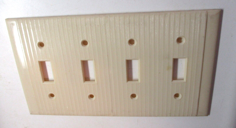 Reliance Beige 4-Gang Bakelite Deco Ribbed Lines Switch Wall Plate Cover MCM Vtg