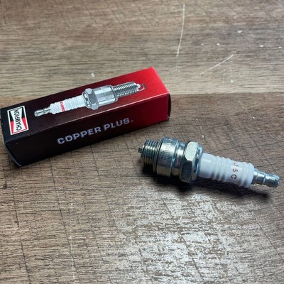 Champion RJ6C Marine Zündkerze spark plug 2/4 Takt Aussenborder Bootsmotor neu