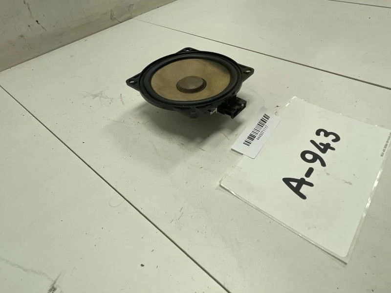 2006 2009 VOLKSWAGEN RABBIT ALTO-FALANTE DIANTEIRO DIREITO PORTA LATERAL DO PASSAGEIRO FABRICANTE DE EQUIPAMENTO ORIGINAL+ - Imagem 2 de 4