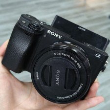 Sony Alpha a6400 Mirrorless 24.2MP 4K Digital Camera with 16-50mm Lens